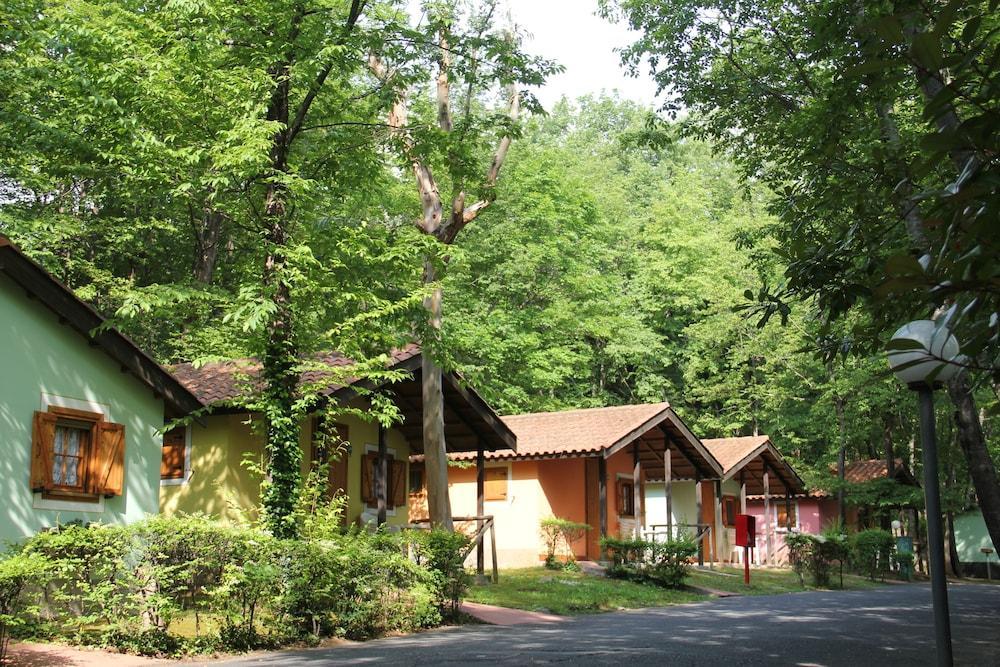 Caravelle Camping Village Ceriale Exterior foto